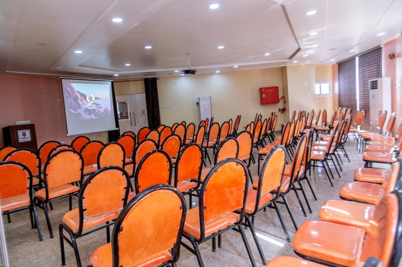 Guest Pride Hotel 카노 외부 사진