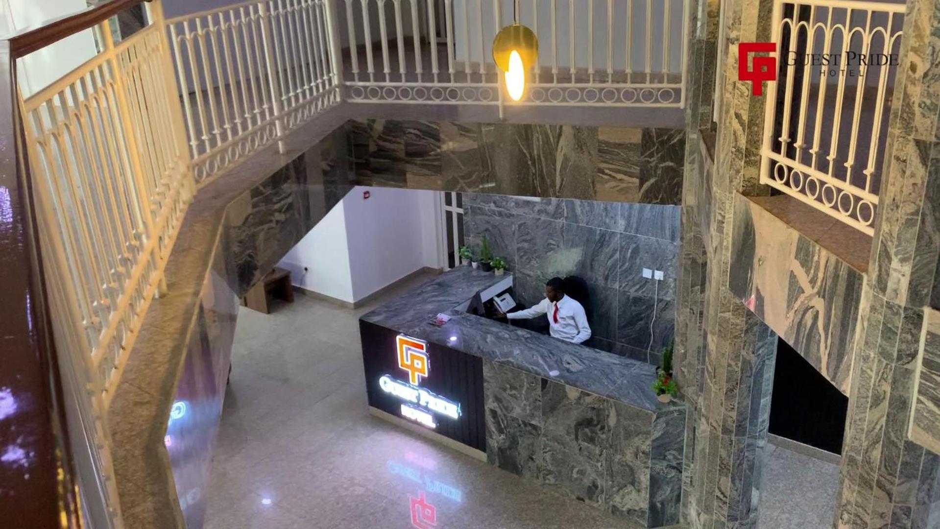 Guest Pride Hotel 카노 외부 사진